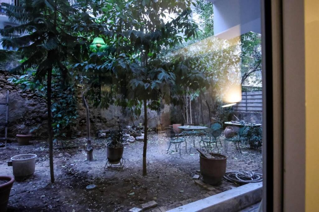 Calm And Cozy Flat With Romantic Garden Athén Kültér fotó